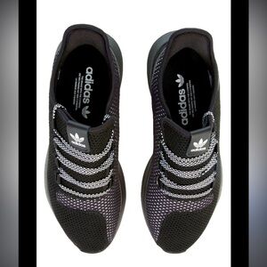 Adidas tubular shadow core black sneakers running shoes​​​